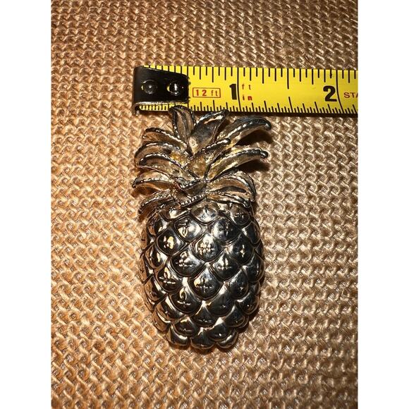 Pineapple Silver Tone w/ Gold Tinged Top Pendant / Pin Vintage - Picture 8 of 11